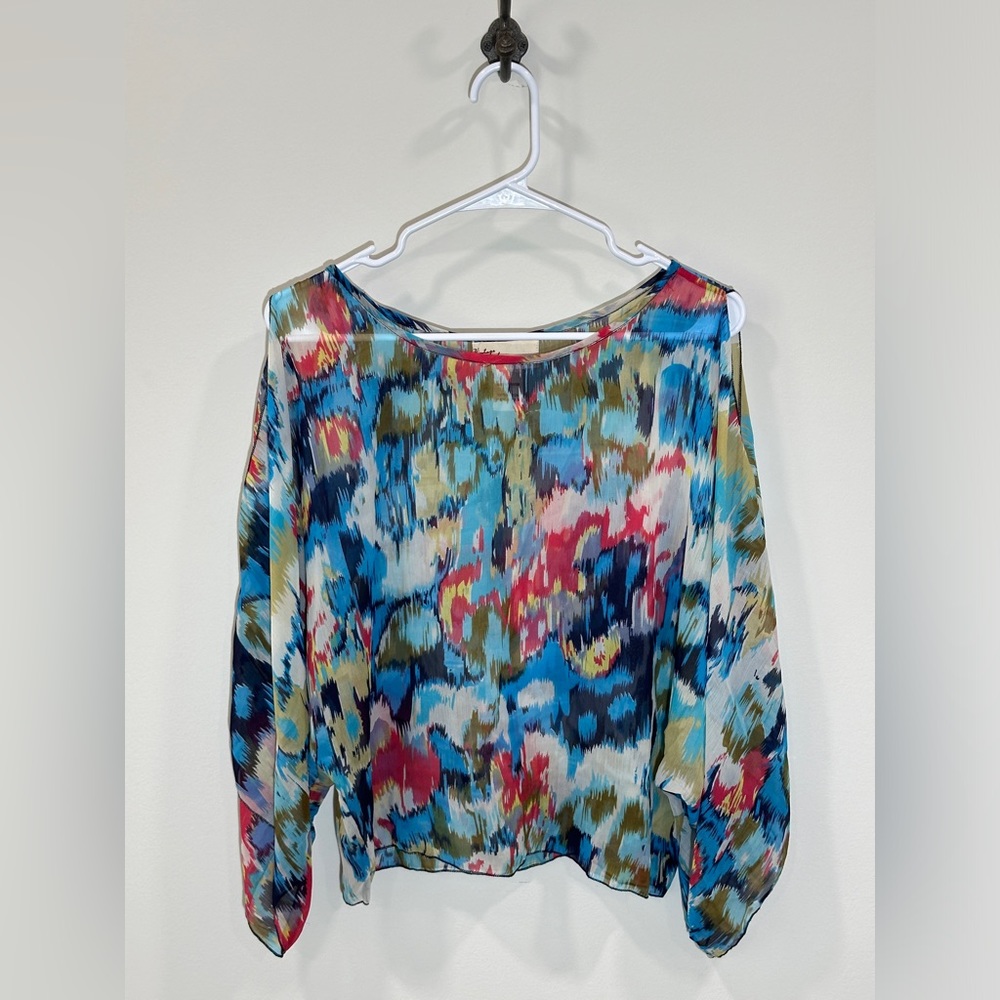 3/$30  Vintage Havana Cold Shoulder Top‎ size Small